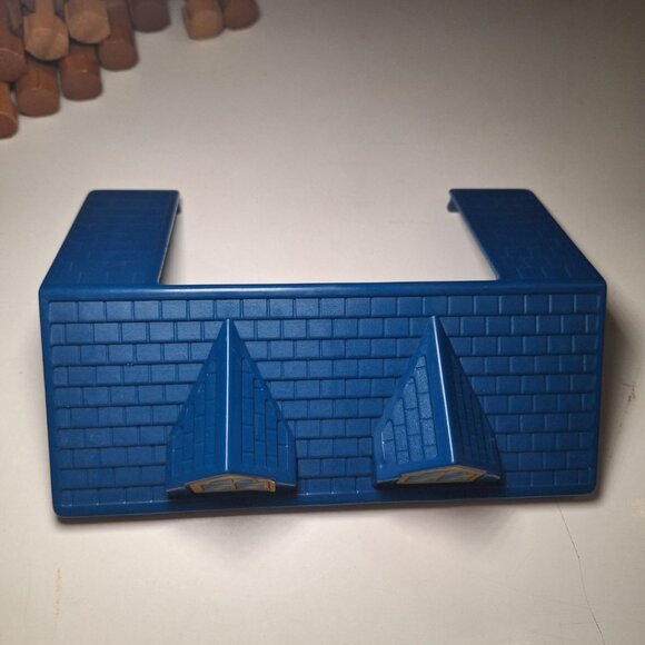 Lincoln Logs Replacement Roof Piece Blue Lodge Plastic Village Top 8 x 5 Inch - Picture 3 of 6
